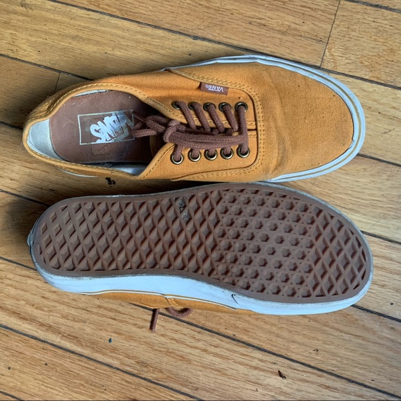Orange vans - Picture 4 of 4